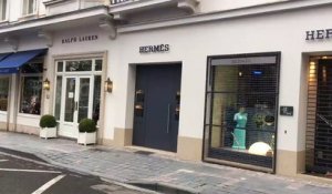 Prada, Gucci, Dior, Hermès, Chanel, Cartier: les enseignes de luxe du boulevard de Waterloo barricadées à cause de Gilets jaunes