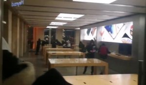 L'Apple Store de Bordeaux pillé par des casseurs #giletjaune