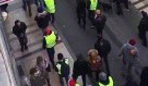Gilets jaunes : 1000 à 1200 personnes défilent dans les rues de Besançon