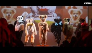 Jean Paul Gaultier : Freak & Chic - Le danseur et le défi du costume (Extrait)