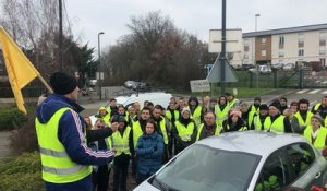 Des gilets jaunes de la Mayenne portent plainte contre le Ministre de l’Intérieur