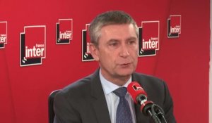 Frédéric Péchenard répond aux questions de Léa Salamé