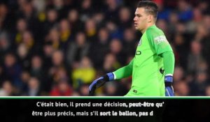 Man City - Guardiola revient sur la montée d'Ederson au milieu de terrain