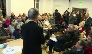 A Saint-Briac, en Bretagne, le "grand débat" fait salle comble
