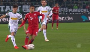 24e j. - Lewandowski égale le record de but avec le Bayern