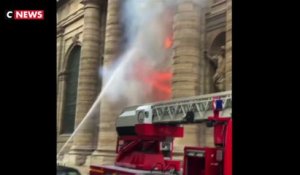 Paris : incendie à l’église Saint-Sulpice