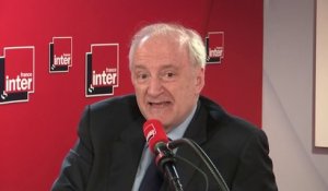Hubert Védrine : "Ce qu’il s’est passé est atroce, la France est le seul pays qui a tenté [...] On peut faire tous les reproches qu’on veut sauf celui de complicité"