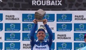 Paris-Roubaix : Le résumé de la victoire de Philippe Gilbert