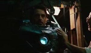 Tony Stark fabrique sa première armure - Iron Man 1