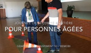 En Mayenne, les personnes âgées revoient les bases de la conduite.