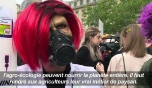 Une marche pour dénoncer les activités de Bayer-Monsanto à Paris