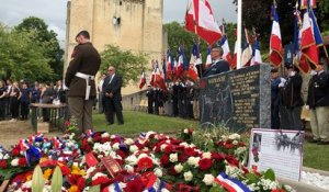 Les vétérans canadiens assistent au dévoilement d’une plaque commémorative dans l’Orne
