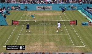 Queen's - Retour gagnant en double pour Murray