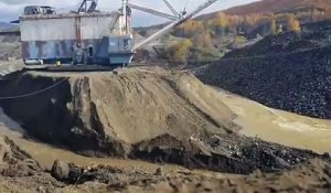 Opération sauvetage d'une dragline