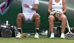 Le système d'arrosage automatique s'allume en plein match (Wimbledon)