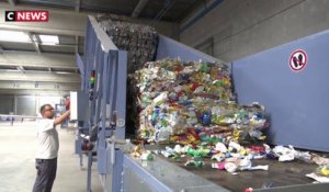 Environnement : comment recycler les plastiques opaques ?
