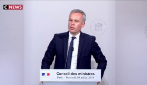 Epinglé pour des dîners fastueux, François de Rugy répond sur Facebook