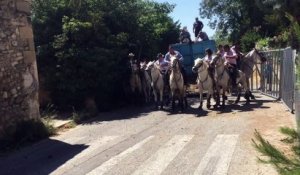 Théziers : les taureaux dans la rue pour la fête votive