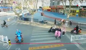 Virus - La Chine utilise des drones en pleine ville pour vérifier que tous les habitants portent bien des masques dans la rue