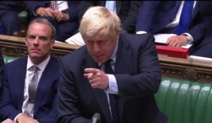 Brexit: Boris Johnson menace de convoquer des élections anticipées "si les députés votent pour créer de nouveaux délais inutiles"