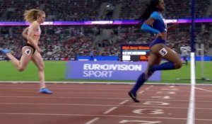 The Match - Brittany Brown remporte le 200m femmes