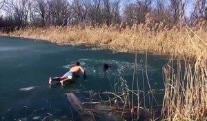 Il sauve un chien coincé dans un lac gelé !