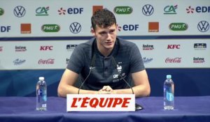 Pavard «Giroud, quelqu'un d'important dans le groupe» - Foot - Bleus