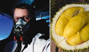 Un avion atterrit d’urgence à cause de l’odeur putride… d’une cargaison de durians