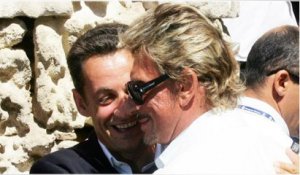 Le jour où Johnny Hallyday a trouvé « un sachet d&#39;herbe » chez Nicolas Sarkozy