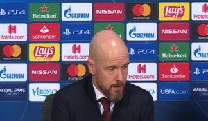 Ajax - ten Hag : "Frustrant de voir Chelsea marquer"