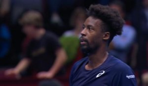 Vienne - L'ace qui envoie Monfils en quarts