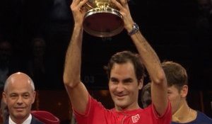 Bâle - Federer remporte son 10e titre à domicile