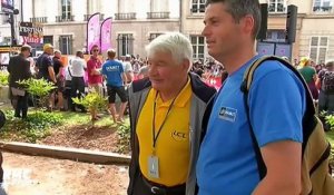 Décès de Poulidor : "Un grand monsieur et surtout un grand ami", l’hommage touchant de Merckx