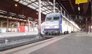 Gare de Strasbourg :  ils continuent à prendre le train malgré la grève