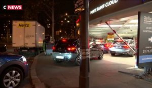Île-de-France : la ruée dans les stations essences après le blocage de plusieurs raffineries