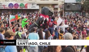 No Comment : des affrontements entre manifestants et policiers à Santiago au Chili