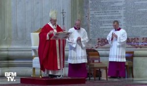 Coronavirus: le pape François célèbre la messe des Rameaux dans une basilique Saint-Pierre vide