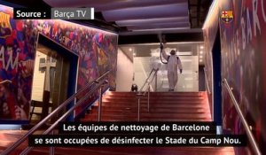 Football: Le Camp Nou en pleine séance de nettoyage