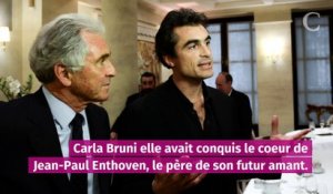 Raphaël Enthoven : ses confidences sur son coup de foudre pour Carla Bruni