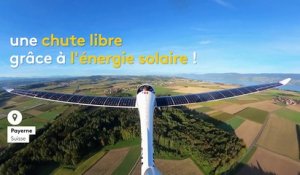 Suisse : premier saut en parachute depuis un avion solaire