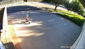Gérer les enfants qui font du vélo devant chez soi