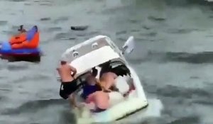 Texas - Plusieurs bateaux rassemblés en soutien à Donald Trump ont coulé sur le lac Travis à cause des vagues provoquées par les nombreux navires