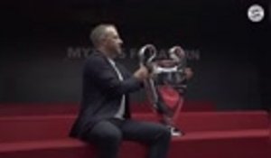 LdC - Flick apporte la Coupe aux grandes oreilles au musée du Bayern