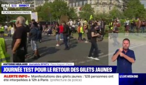 Paris: les gilets jaunes rassemblés place Wagram avant le départ de la manifestation