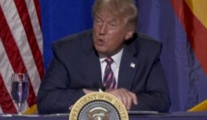 Présidentielle américaine: Donald Trump estime qu'il "mène loin devant Joe l'endormi"