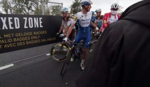 Tour des Flandres - Romain Bardet en larmes après sa dernière course avec AG2R La Mondiale