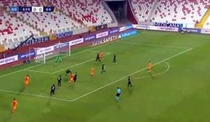 Passe D de Feghouli vs Sivasspor