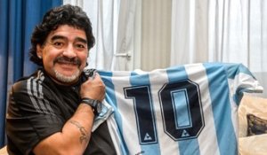 Diego Maradona : le monde du football rend hommage à El Pibe de Oro