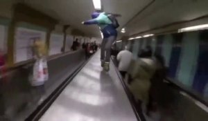 Faire du roller dans la station de métro la plus fréquentée de Paris