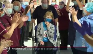 Coronavirus : la campagne de vaccination est lancée au Royaume-Uni